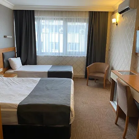 Hotel Baskent 3*