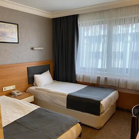 Baskent Hotel 3*